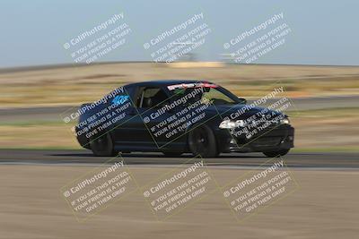 media/Oct-04-2025-OnGrid (Sat) [[44bd565ffa]]/Pink Group/SunSet/